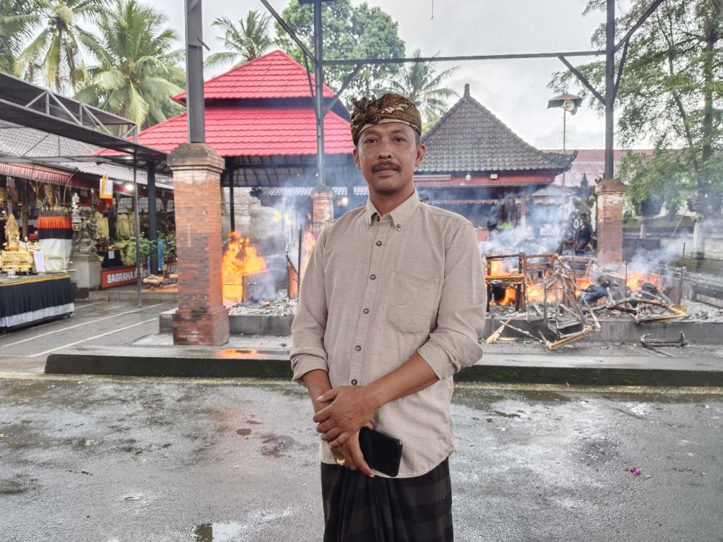 A.A. Putra Suaratna Kania, SH., Kelian Adat Banjar Puri Kanginan